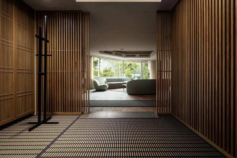 OEO designed apartment interior in Japan