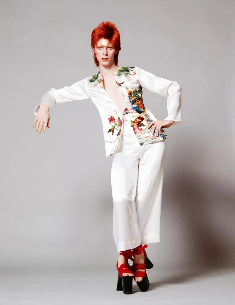 Portrait of David Bowie in 1973 by Sukita Masayoshi wearing Kansai Yamamoto fashion costume